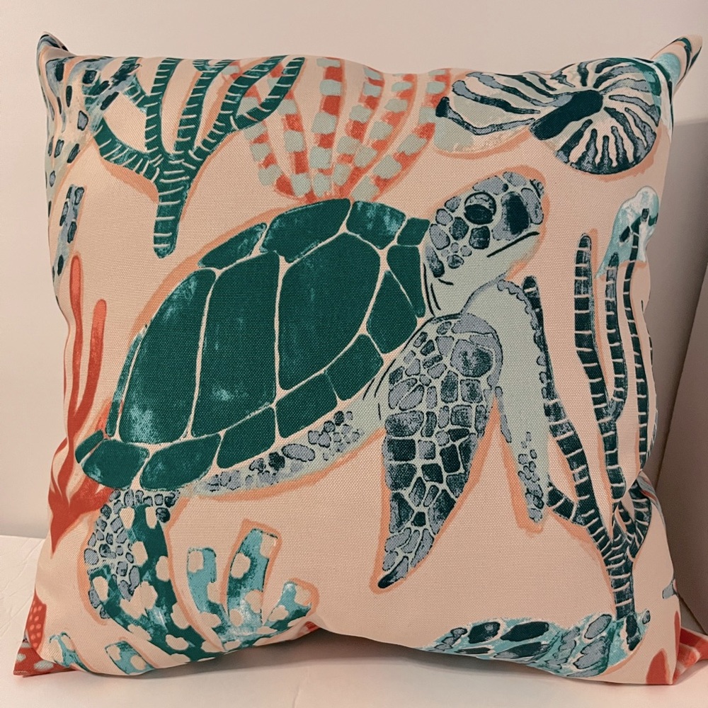 Sea Turtle 16” Vibrant Throw Pillow